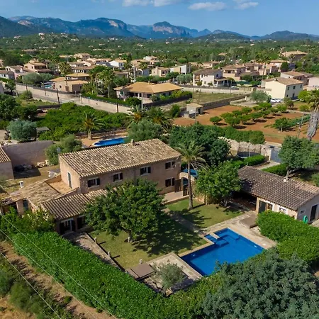 Siscelis Villa