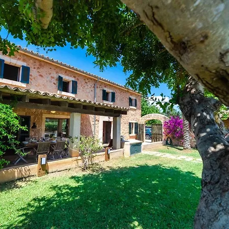 Siscelis Villa
